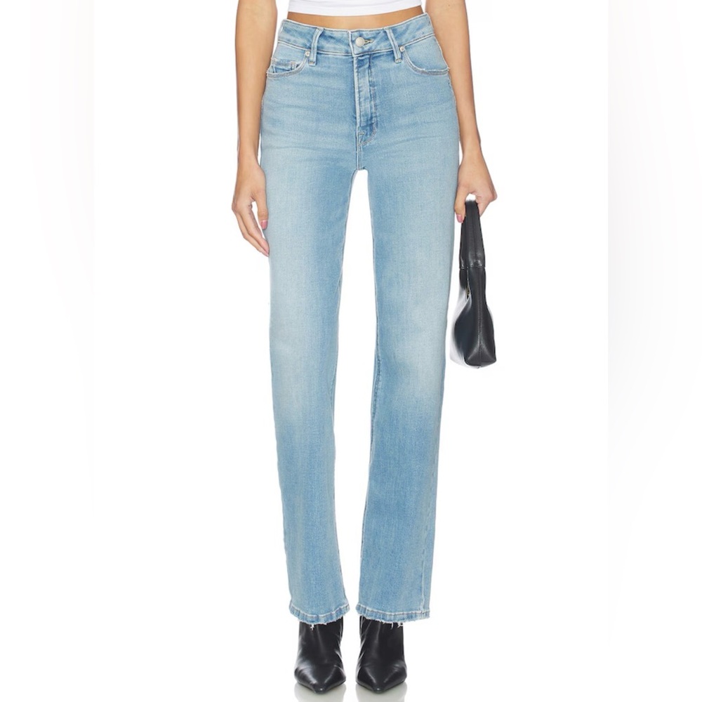 Good American Good True Straight Jeans in Indigo1125 0/25 Light Wash Denim